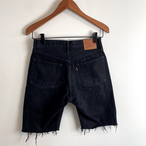 LEVIS 501 Mid Thigh High Rise Shorts Black - Picture 4 of 7